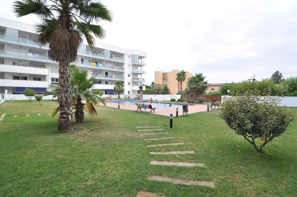 Rnet - 206 Apartments Roses Porto Mar Eksteriør billede